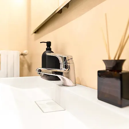 Apartamento Peaceful Penthouse With Garage By Ndp Rent *