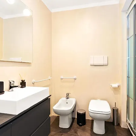 Peaceful Penthouse With Garage By Ndp Rent * Roma