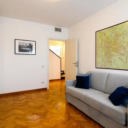 Apartman Peaceful Penthouse With Garage By Ndp Rent